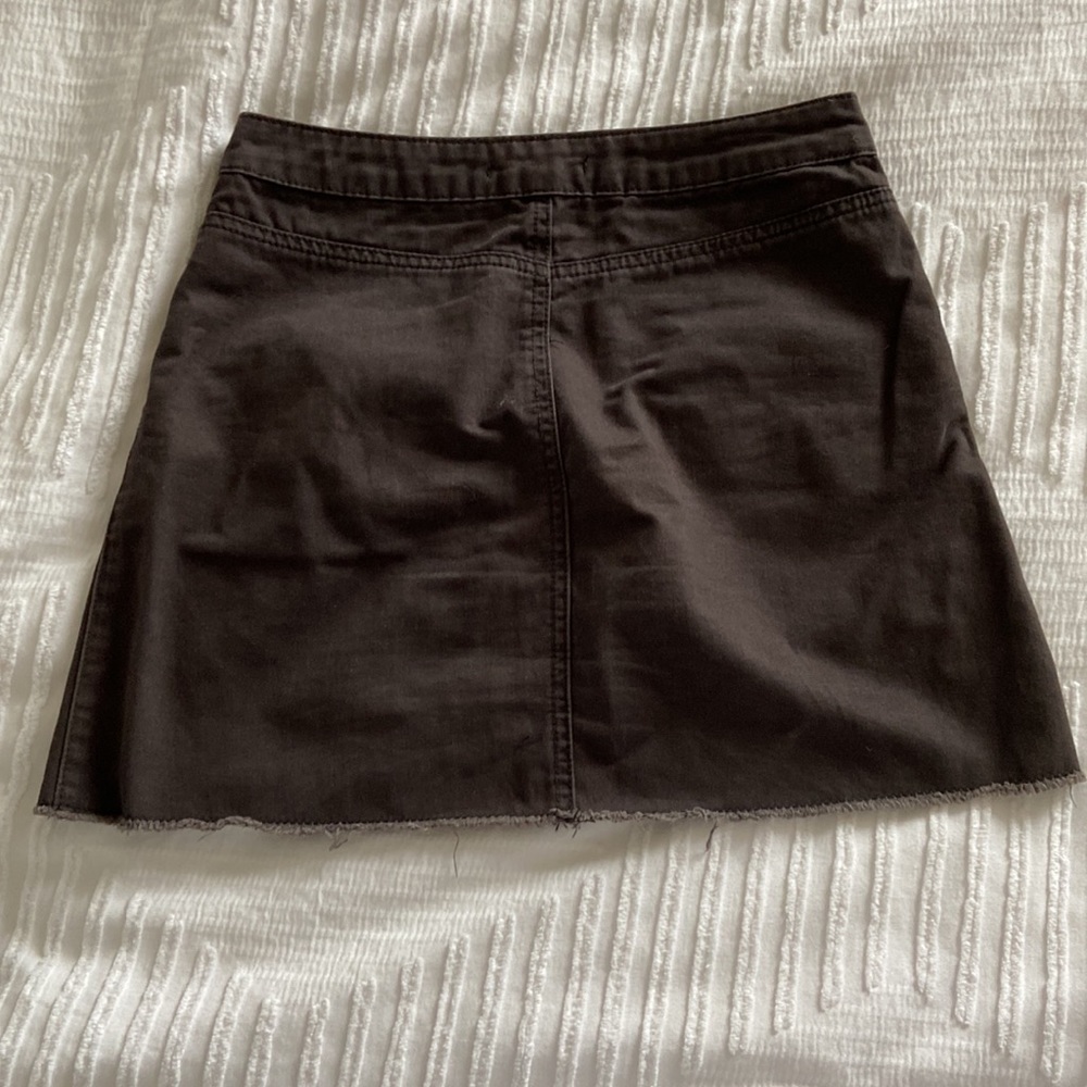 Button down mini skirt - Picture 2 of 4